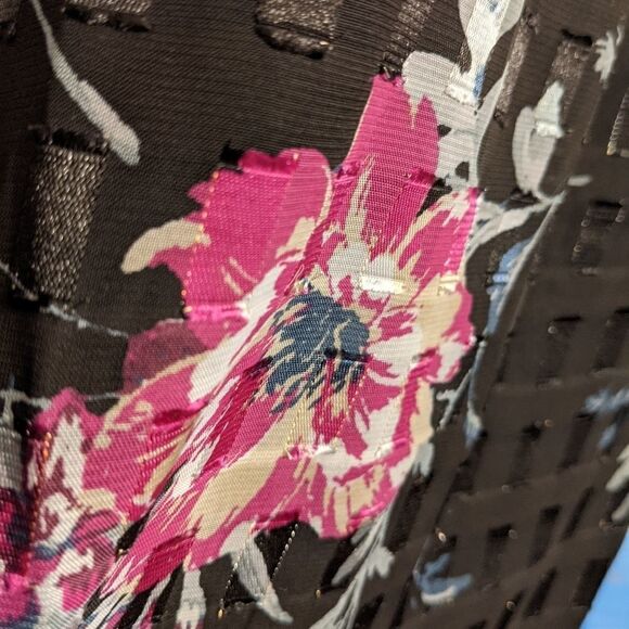 Nwt BLOUSOLIGY Black Floral Blouse With Puff Sleeves Size Small @Z - Picture 5 of 13